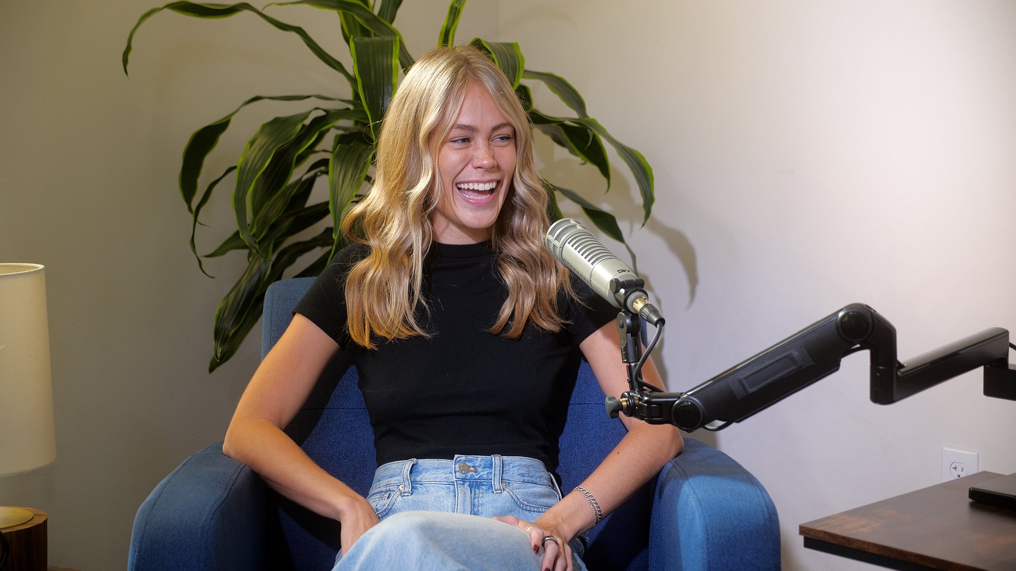 Cam C.00_06_01_17.Still001