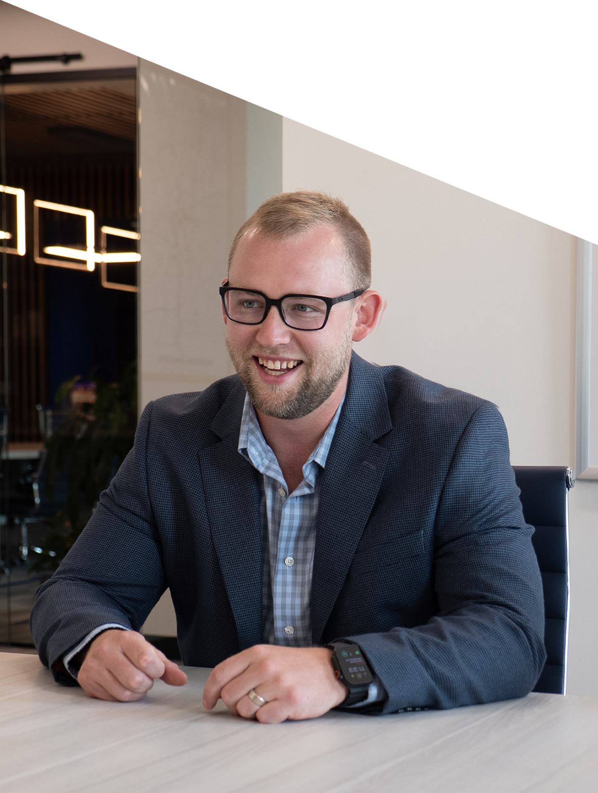 Frame 589 (1) Gunnar